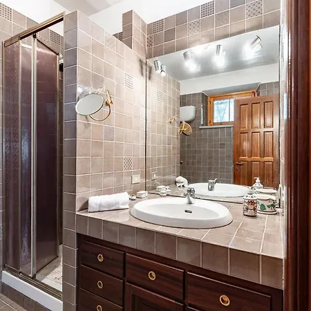 Il Glicine - Vintage X8 * Perugia